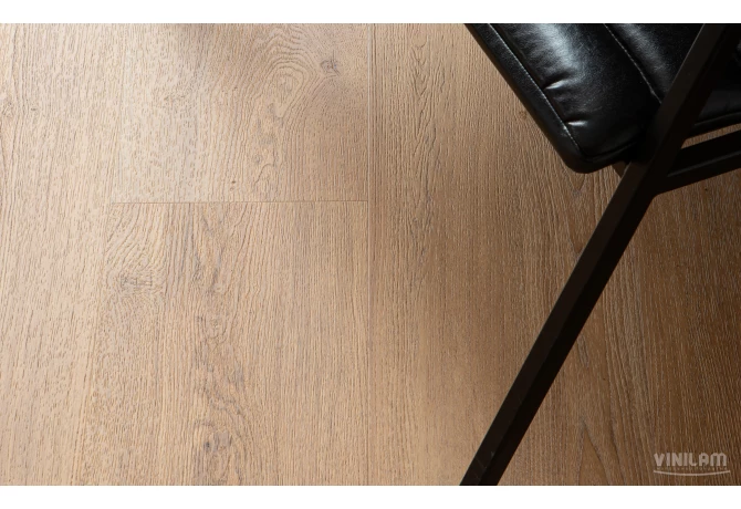 Кварц-винил Дуб Гранада (1227*232*2,5 мм) — купить в Костроме